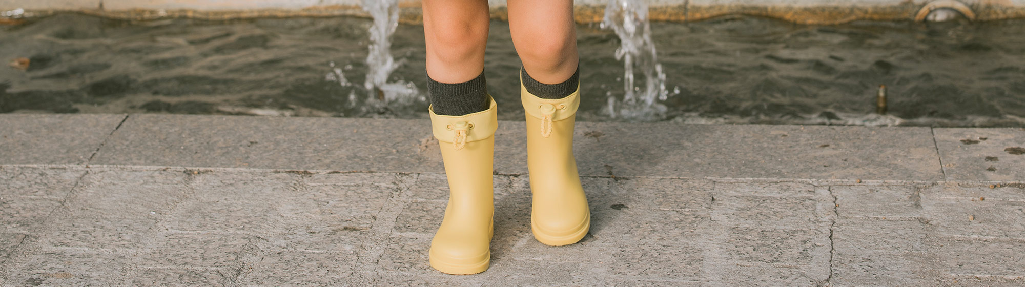 Girls wellington boots online