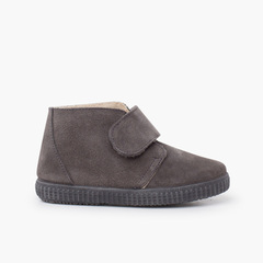 Furry adherent wide strap ankle boots Grey